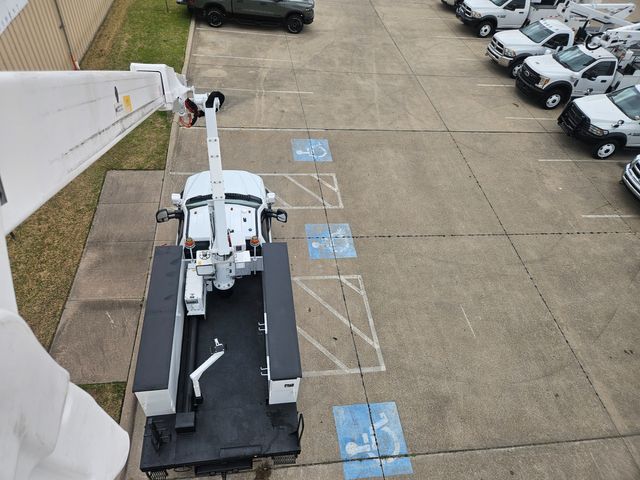 2017 Ford F550 AT37G 42FT TELESCOPING AND ARTICULATING 4X4 BUCKET TRUCK 6.7 POWERSTROKE | Irving, TX | Pinnacle Trucks 2017 Ford F550 AT37G 42FT TELESCOPING AND ARTICULATING 4X4 BUCKET TRUCK 6.7 POWERSTROKE | Irving, TX | Pinnacle Trucks