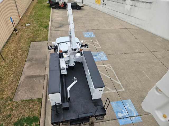 2017 Ford F550 AT37G 42FT TELESCOPING AND ARTICULATING 4X4 BUCKET TRUCK 6.7 POWERSTROKE | Irving, TX | Pinnacle Trucks 2017 Ford F550 AT37G 42FT TELESCOPING AND ARTICULATING 4X4 BUCKET TRUCK 6.7 POWERSTROKE | Irving, TX | Pinnacle Trucks
