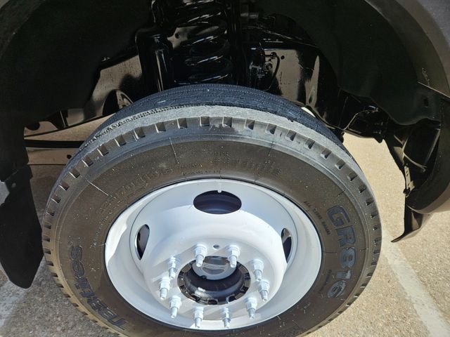 2017 Ford F550 FLATBED 45FT TELESCOPING BUCKET TRUCK 4X4 HI-RANGER LT40 4X4 F550. | Irving, TX | Pinnacle Trucks