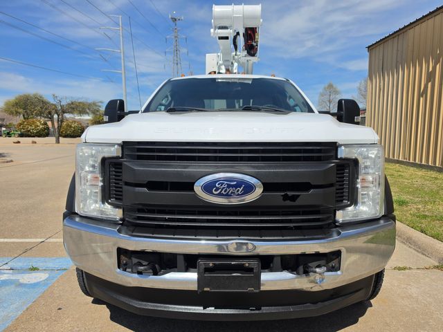 2017 Ford F550 TELESCOPING AND ARTICULATING BUCKET TRUCK DURALIFT DTAXS39 44FT REACH | Irving, TX | Pinnacle Trucks