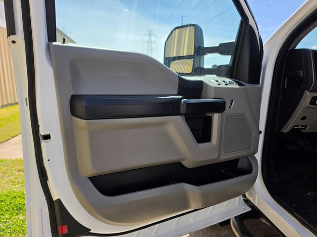 2017 Ford F550 TELESCOPING AND ARTICULATING BUCKET TRUCK DURALIFT DTAXS39 44FT REACH | Irving, TX | Pinnacle Trucks 2017 Ford F550 TELESCOPING AND ARTICULATING BUCKET TRUCK DURALIFT DTAXS39 44FT REACH | Irving, TX | Pinnacle Trucks