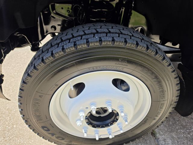 2017 Ford F550 TELESCOPING AND ARTICULATING BUCKET TRUCK DURALIFT DTAXS39 44FT REACH | Irving, TX | Pinnacle Trucks 2017 Ford F550 TELESCOPING AND ARTICULATING BUCKET TRUCK DURALIFT DTAXS39 44FT REACH | Irving, TX | Pinnacle Trucks