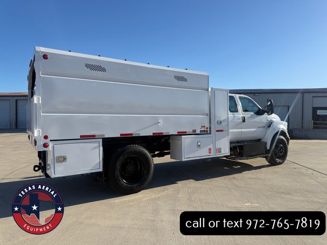 2017 Ford F750 Chipper Truck