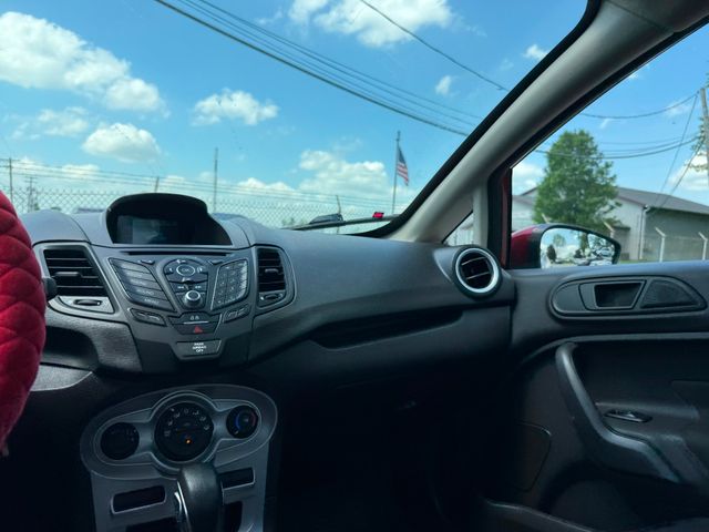 2017 Ford Fiesta SE