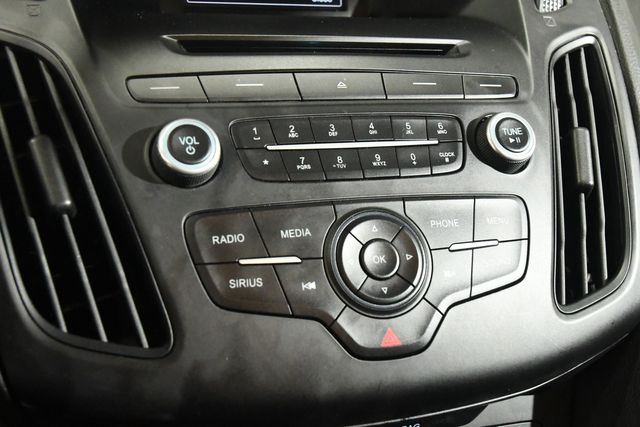 2017 Ford Focus SE | Branford, CT | Sound Auto Wholesalers 2017 Ford Focus SE | Branford, CT | Sound Auto Wholesalers