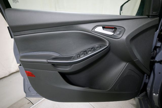 2017 Ford Focus RS | Burbank, California | MDK International 2017 Ford Focus RS | Burbank, California | MDK International