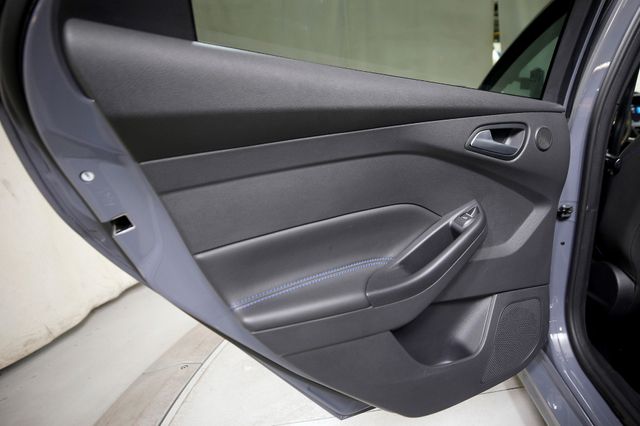 2017 Ford Focus RS | Burbank, California | MDK International 2017 Ford Focus RS | Burbank, California | MDK International