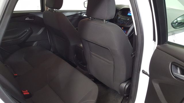 2017 Ford Focus SE | Carrollton, TX | Legend Motorcars of Carrollton 2017 Ford Focus SE | Carrollton, TX | Legend Motorcars of Carrollton