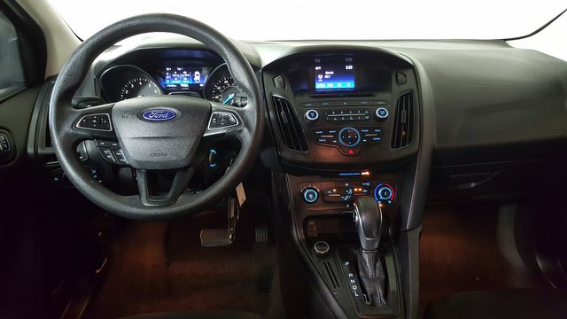 2017 Ford Focus SE | Carrollton, TX | Legend Motorcars of Carrollton