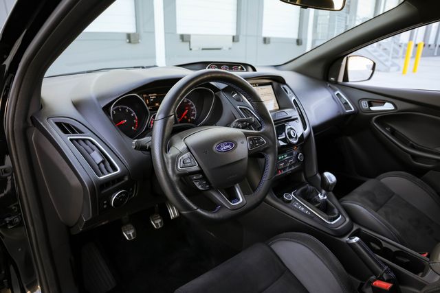 2017 Ford Focus RS | Mesquite, TX | Texas Autos Direct 2017 Ford Focus RS | Mesquite, TX | Texas Autos Direct