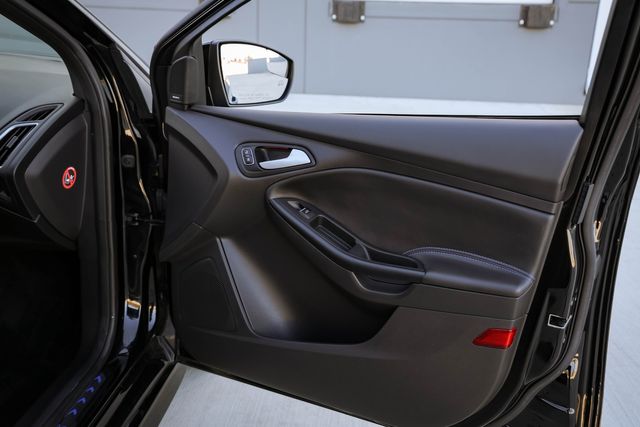 2017 Ford Focus RS | Mesquite, TX | Texas Autos Direct 2017 Ford Focus RS | Mesquite, TX | Texas Autos Direct