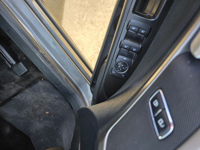 2017 Ford Fusion SE | Arlington, TX | Tray Rogers dba Southwest Collision Center   