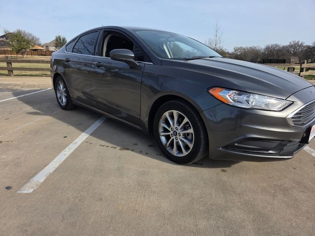 2017 Ford Fusion SE | Arlington, TX | Tray Rogers dba Southwest Collision Center   