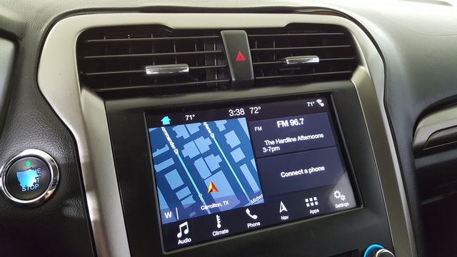 2017 Ford Fusion SE | Carrollton, TX | Legend Motorcars of Carrollton