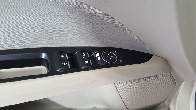 2017 Ford Fusion SE | Carrollton, TX | Legend Motorcars of Carrollton