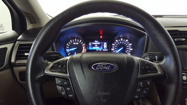 2017 Ford Fusion SE | Carrollton, TX | Legend Motorcars of Carrollton