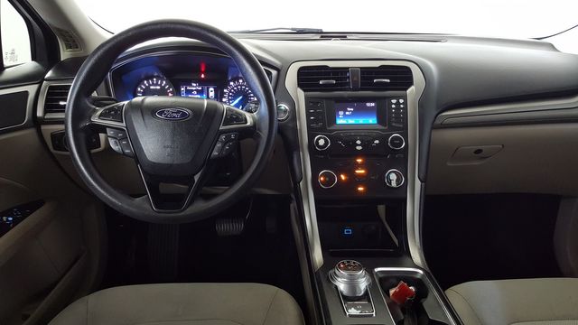 2017 Ford Fusion SE | Carrollton, TX | Legend Motorcars of Carrollton 2017 Ford Fusion SE | Carrollton, TX | Legend Motorcars of Carrollton