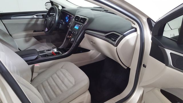 2017 Ford Fusion SE | Carrollton, TX | Legend Motorcars of Carrollton 2017 Ford Fusion SE | Carrollton, TX | Legend Motorcars of Carrollton