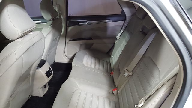 2017 Ford Fusion SE | Carrollton, TX | Legend Motorcars of Carrollton