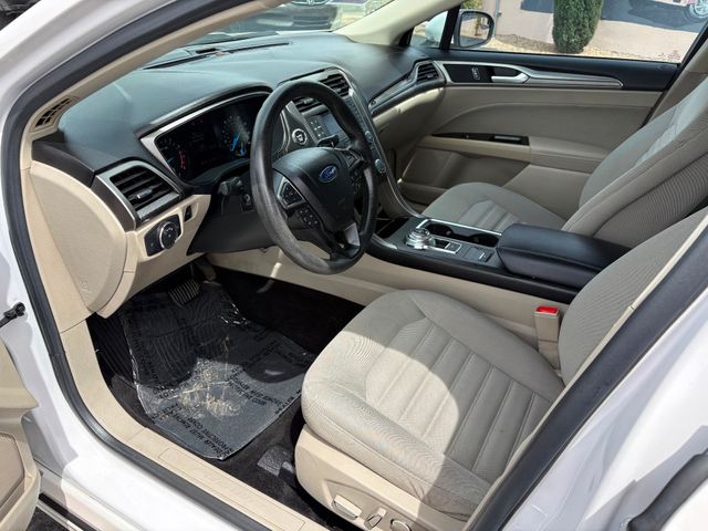 2017 Ford Fusion SE 2017 Ford Fusion SE