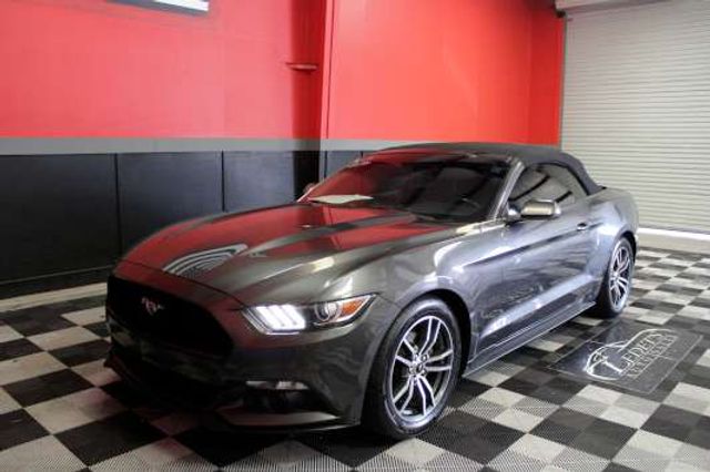 2017 Ford Mustang EcoBoost Premium