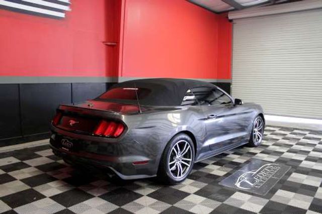 2017 Ford Mustang EcoBoost Premium
