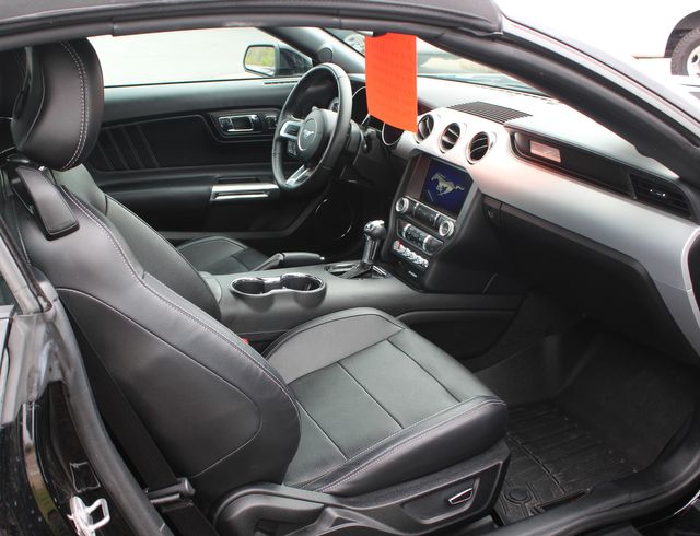 2017 Ford Mustang GT Premium Convertible | Granite City, Illinois | MasterCars Company Inc.