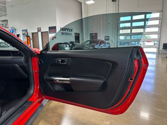 2017 Ford Mustang GT 5.0 Performance Package Recaro Seating | Irving, Texas | Hopper Motorplex 2017 Ford Mustang GT 5.0 Performance Package Recaro Seating | Irving, Texas | Hopper Motorplex