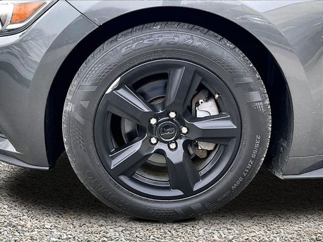 2017 Ford Mustang V6