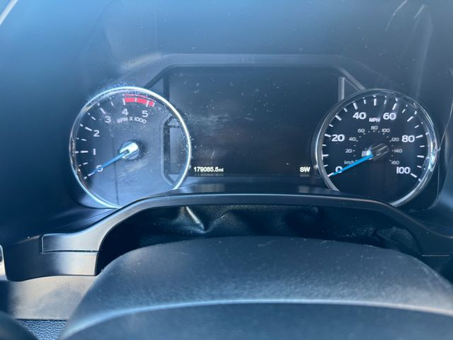 2017 Ford Super Duty F-250 Pickup Lariat Flatbed 4x4 | Corpus Christi, TX | Discount Motor Company 2017 Ford Super Duty F-250 Pickup Lariat Flatbed 4x4 | Corpus Christi, TX | Discount Motor Company