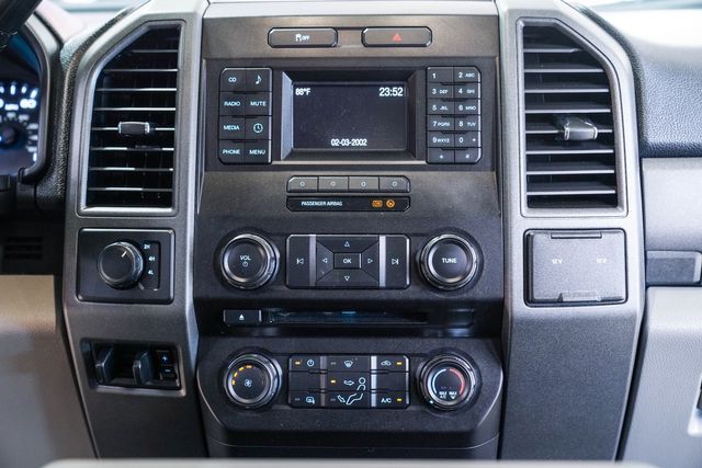 2017 Ford Super Duty F-350 DRW Chassis Cab Lariat | New York, NY | Spincar Demo Account