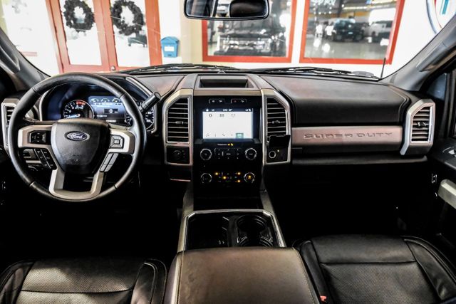 2017 Ford Super Duty F-350 DRW Pickup Lariat | Addison, TX | Mr Car Guys