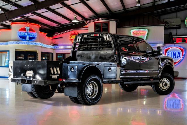 2017 Ford Super Duty F-350 DRW Pickup Lariat | Addison, TX | Mr Car Guys