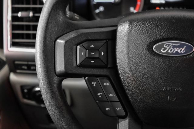 2017 Ford Super Duty F-350 SRW Pickup XLT | New York, NY | Spincar Demo Account 2017 Ford Super Duty F-350 SRW Pickup XLT | New York, NY | Spincar Demo Account