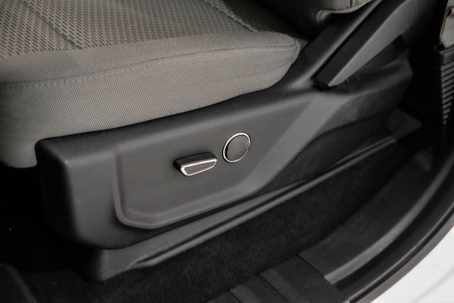 2017 Ford Super Duty F-350 SRW Pickup XLT | New York, NY | Spincar Demo Account