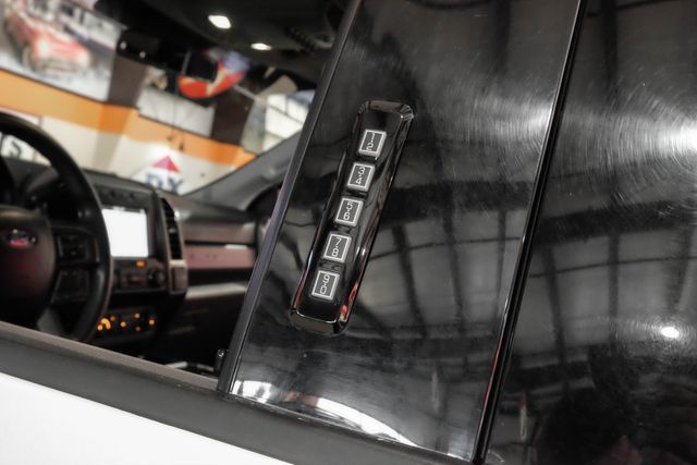 2017 Ford Super Duty F-350 SRW Pickup XLT | New York, NY | Spincar Demo Account 2017 Ford Super Duty F-350 SRW Pickup XLT | New York, NY | Spincar Demo Account