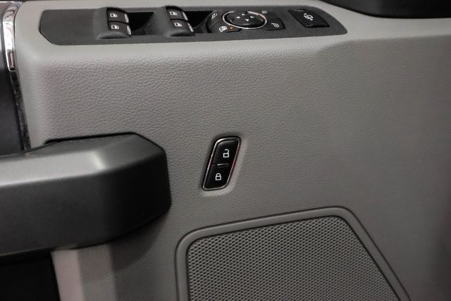 2017 Ford Super Duty F-350 SRW Pickup XLT | New York, NY | Spincar Demo Account 2017 Ford Super Duty F-350 SRW Pickup XLT | New York, NY | Spincar Demo Account