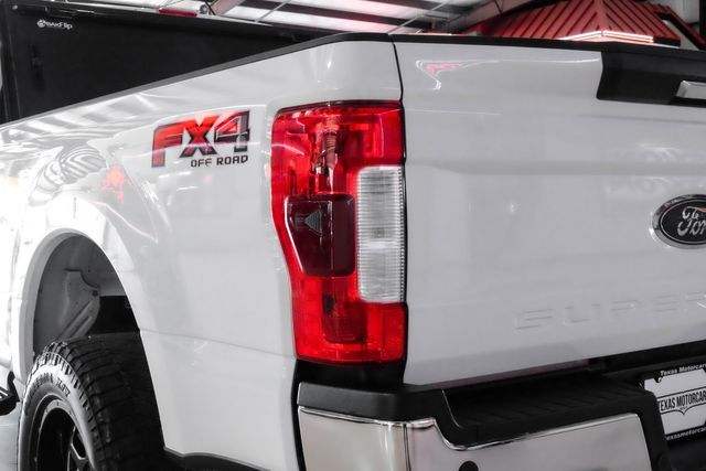 2017 Ford Super Duty F-350 SRW Pickup XLT | New York, NY | Spincar Demo Account 2017 Ford Super Duty F-350 SRW Pickup XLT | New York, NY | Spincar Demo Account