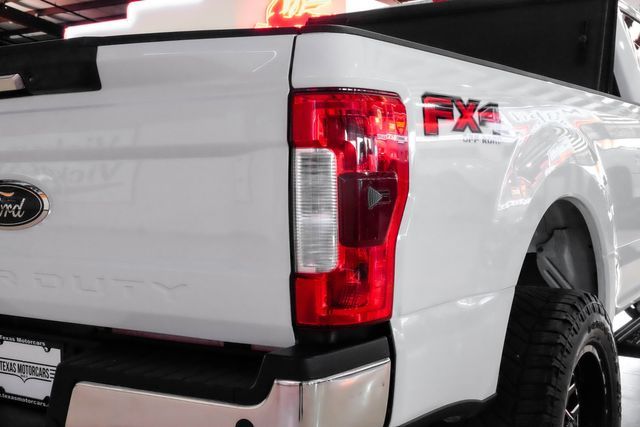 2017 Ford Super Duty F-350 SRW Pickup XLT | New York, NY | Spincar Demo Account 2017 Ford Super Duty F-350 SRW Pickup XLT | New York, NY | Spincar Demo Account