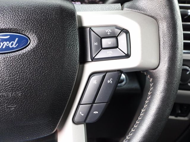 2017 Ford Super Duty F-350 SRW Pickup Lariat