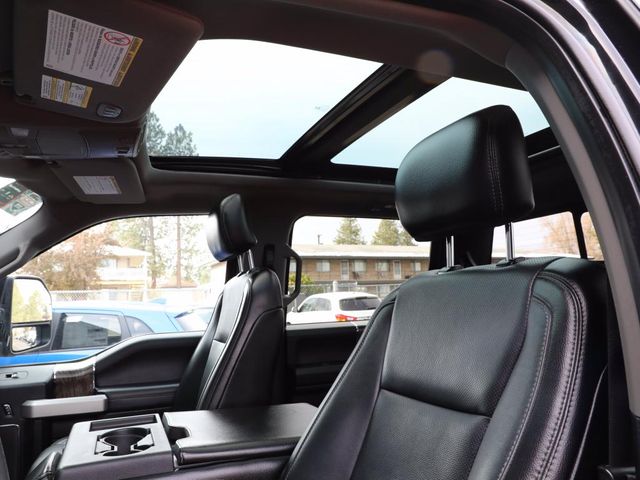 2017 Ford Super Duty F-350 SRW Pickup Lariat