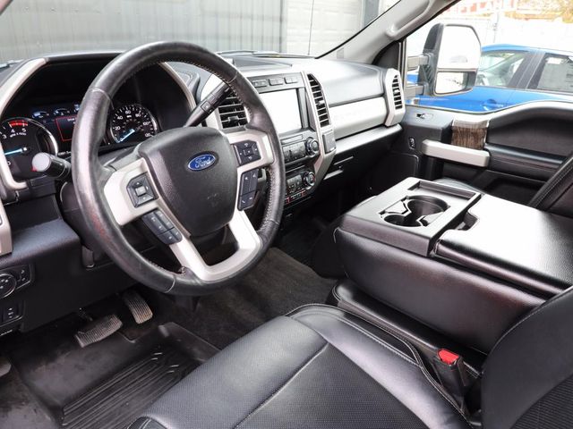 2017 Ford Super Duty F-350 SRW Pickup Lariat