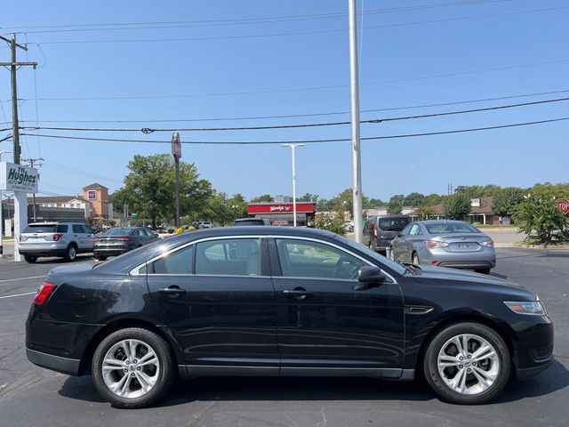 2017 Ford Taurus SE | RICHMOND, VA | TK HUGHES 2017 Ford Taurus SE | RICHMOND, VA | TK HUGHES