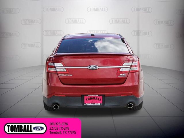 2017 Ford Taurus SEL