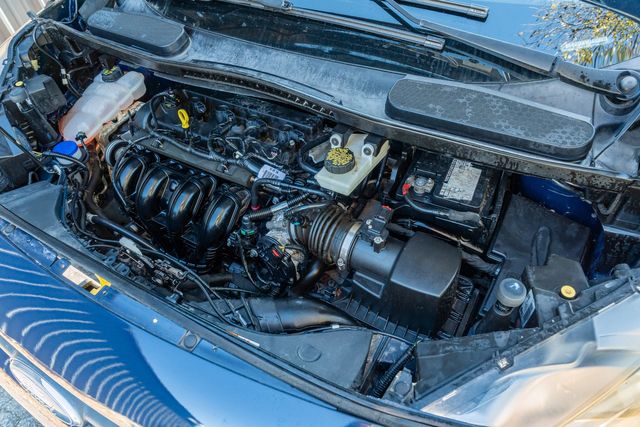 2017 Ford Transit Connect XLT / CLEAN CARFAX / SUPER LOW MILES | Dallas, TX | Rocky Mountain Truck Stop Dallas 2017 Ford Transit Connect XLT / CLEAN CARFAX / SUPER LOW MILES | Dallas, TX | Rocky Mountain Truck Stop Dallas