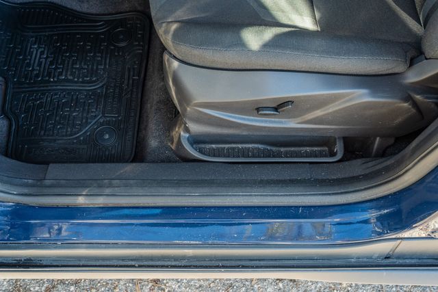 2017 Ford Transit Connect XLT / CLEAN CARFAX / SUPER LOW MILES | Austin, TX | Rocky Mountain Truck Stop Austin 2017 Ford Transit Connect XLT / CLEAN CARFAX / SUPER LOW MILES | Austin, TX | Rocky Mountain Truck Stop Austin