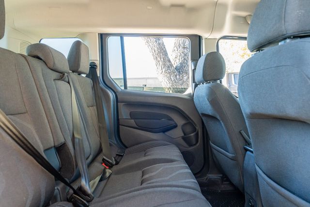 2017 Ford Transit Connect XLT / CLEAN CARFAX / SUPER LOW MILES | Dallas, TX | Rocky Mountain Truck Stop Dallas 2017 Ford Transit Connect XLT / CLEAN CARFAX / SUPER LOW MILES | Dallas, TX | Rocky Mountain Truck Stop Dallas