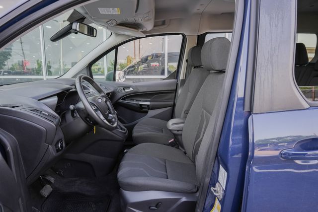 2017 Ford Transit Connect XLT / CLEAN CARFAX / SUPER LOW MILES | Austin, TX | Rocky Mountain Truck Stop Austin
