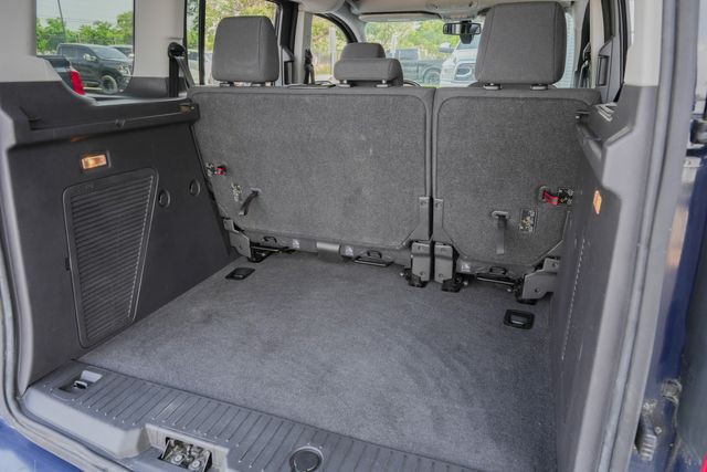 2017 Ford Transit Connect XLT / CLEAN CARFAX / SUPER LOW MILES | Austin, TX | Rocky Mountain Truck Stop Austin