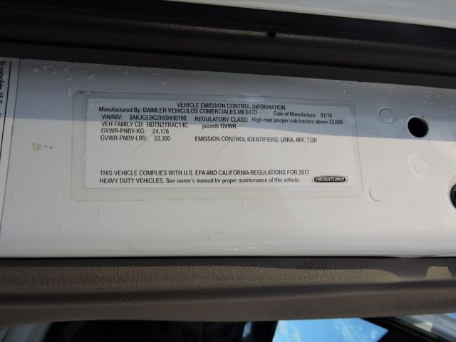 2017 Freightliner Cascadia  Sleeper